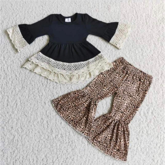 Leopard & Lace
